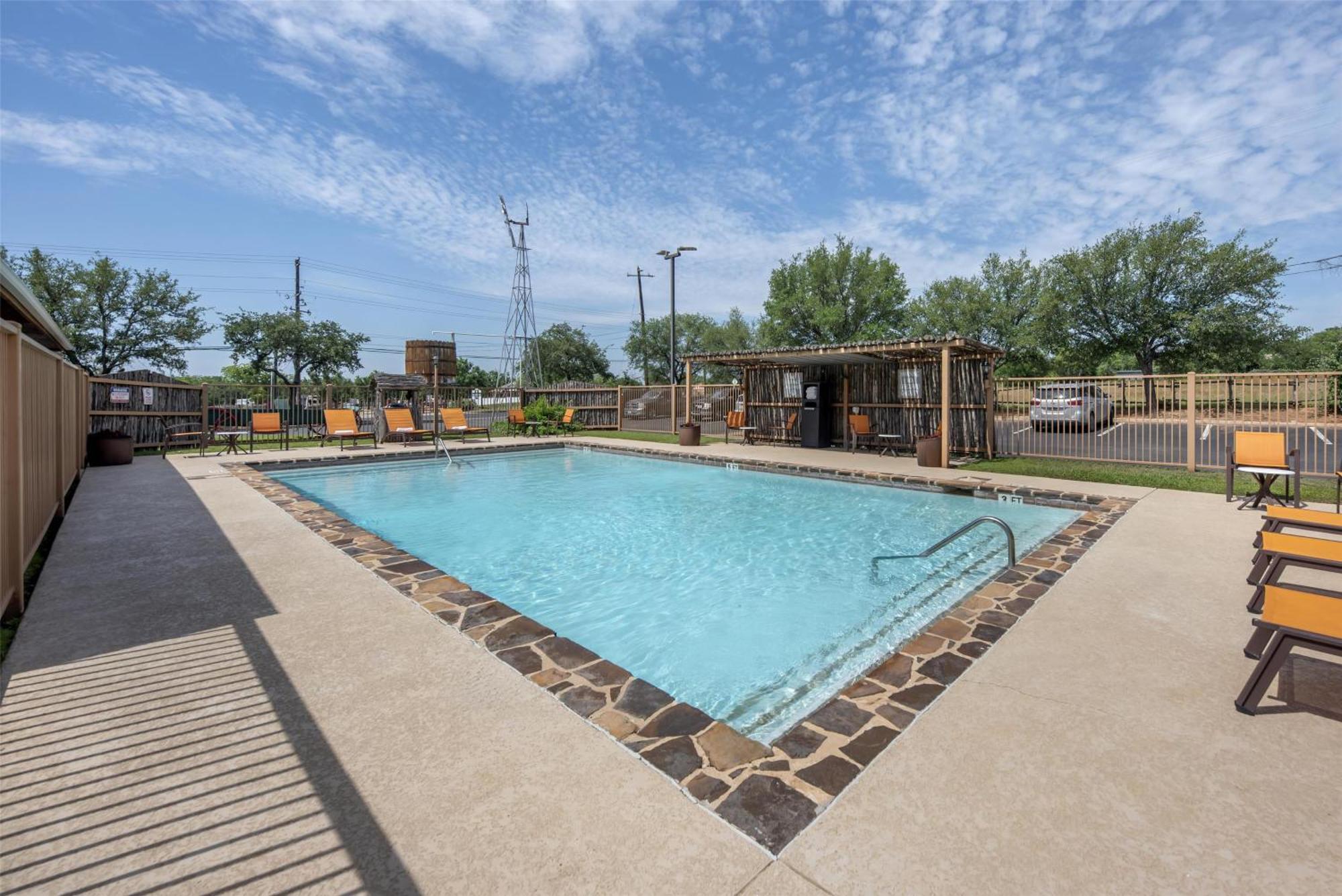 Best Western Plus Fredericksburg Exterior foto